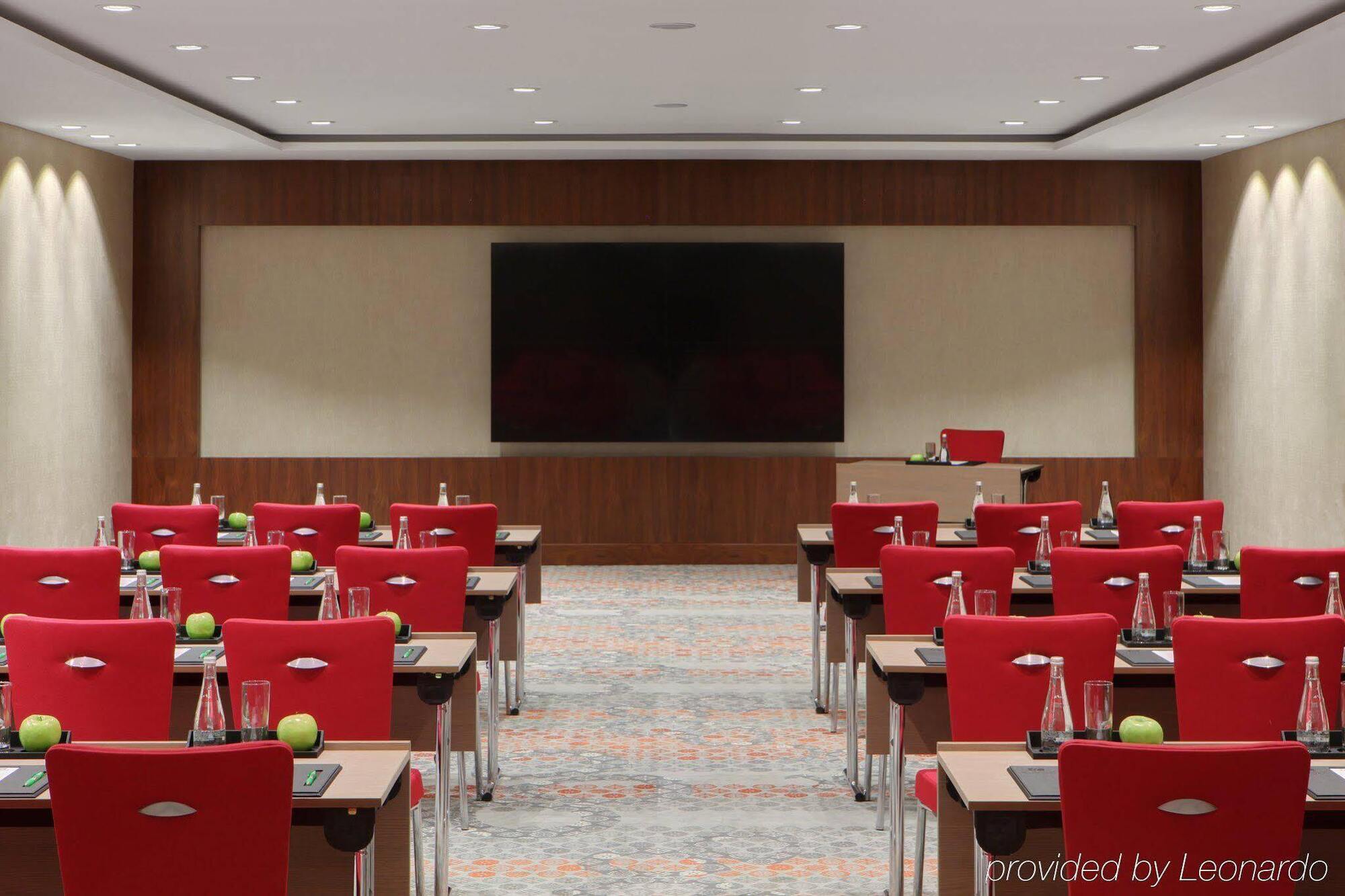 Holiday Inn Jeddah Gateway By Ihg Exterior photo